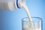 روزانه دو لیوان شیر بنوشید/ خواب بهتر با مصرف لبنیات
