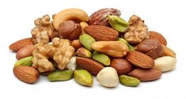 بازار خشکبار در آستانه سال نو سوت و کور است