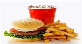 «بمب گوارشی» در مهمانی‌ها؛ هشدار درباره ترکیب غذاهای چرب و نوشابه