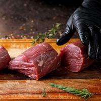 حذف ارز ترجیحی واردات گوشت قرمز، سفره اقشار ضعیف را کوچک‌تر می‌کند؟ / افزایش قیمت‌ها و تهدید عدالت غذایی