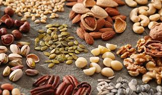 تشدید نظارت بر واحدهای قنادی و خشکبار در آستانه سال نو